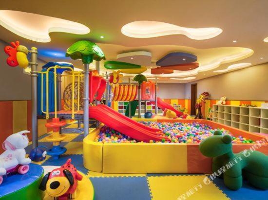 Aloha Oceanfront Suite Resort Lingshui  Екстер'єр фото