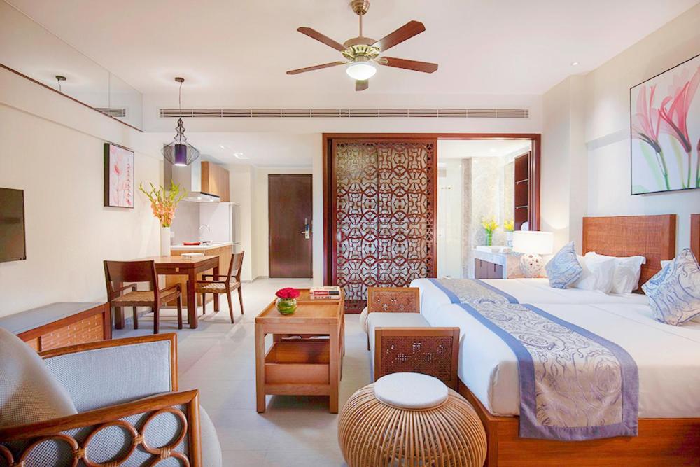Aloha Oceanfront Suite Resort Lingshui  Екстер'єр фото