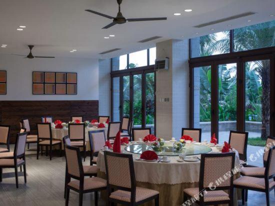 Aloha Oceanfront Suite Resort Lingshui  Екстер'єр фото
