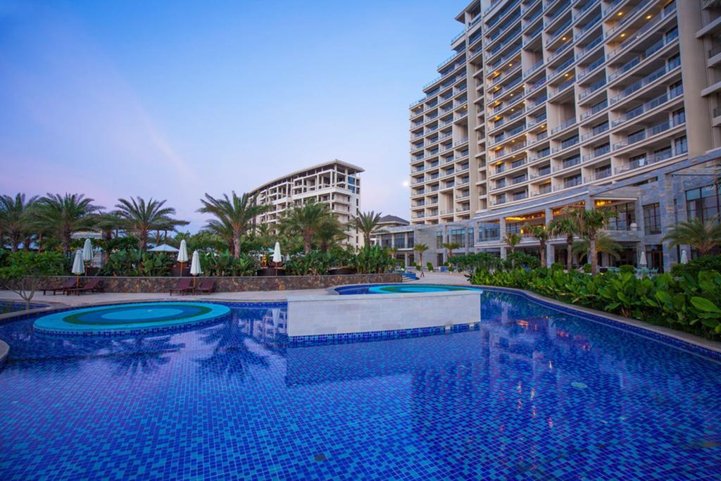 Aloha Oceanfront Suite Resort Lingshui  Екстер'єр фото