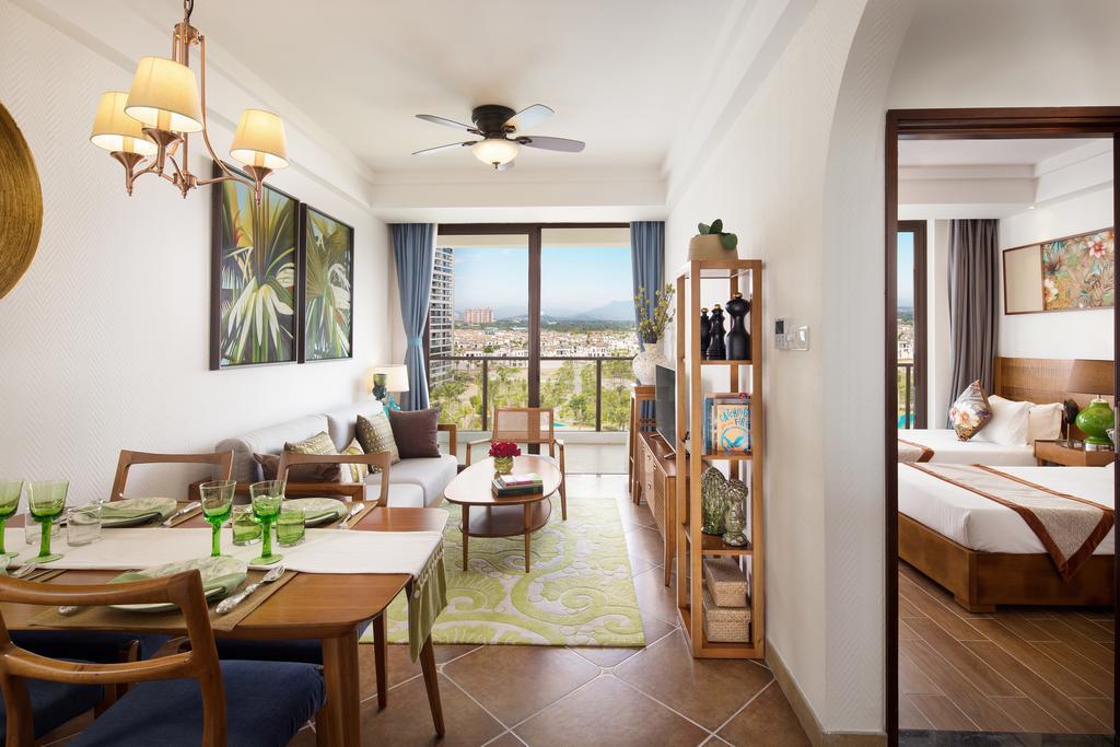 Aloha Oceanfront Suite Resort Lingshui  Екстер'єр фото